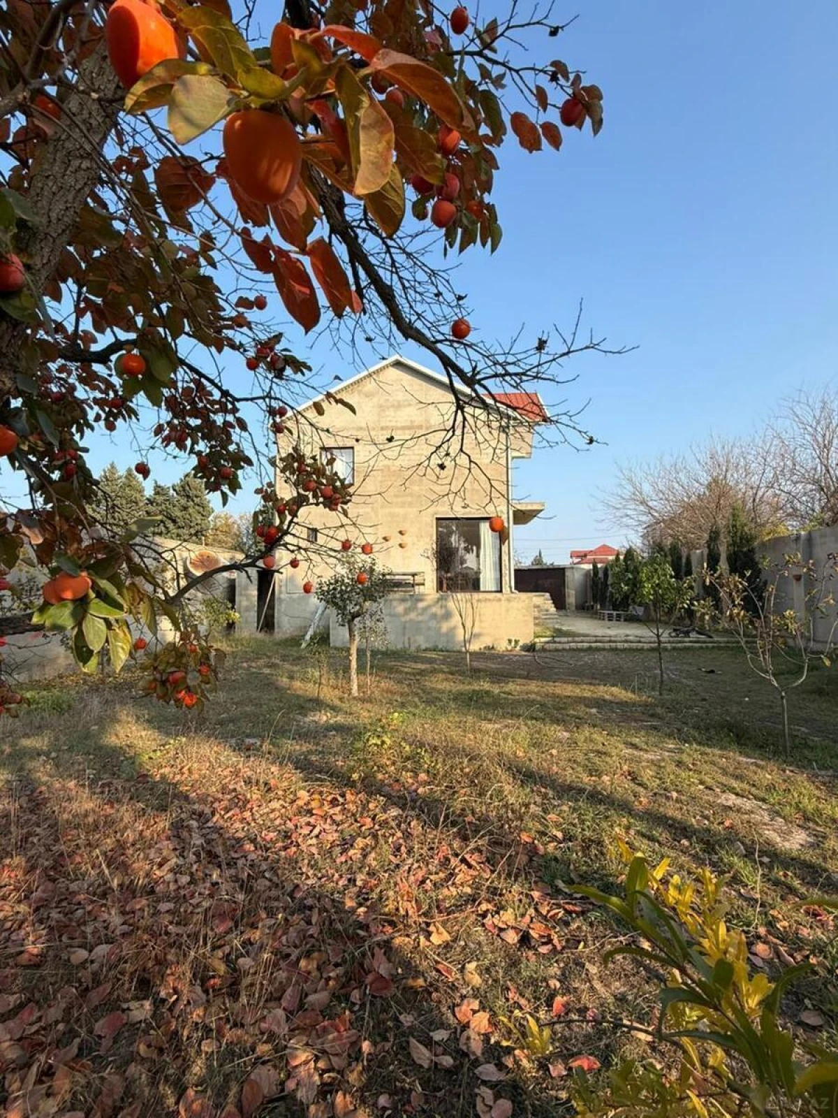 Satılır 5 otaqlı həyət evi 195 m²