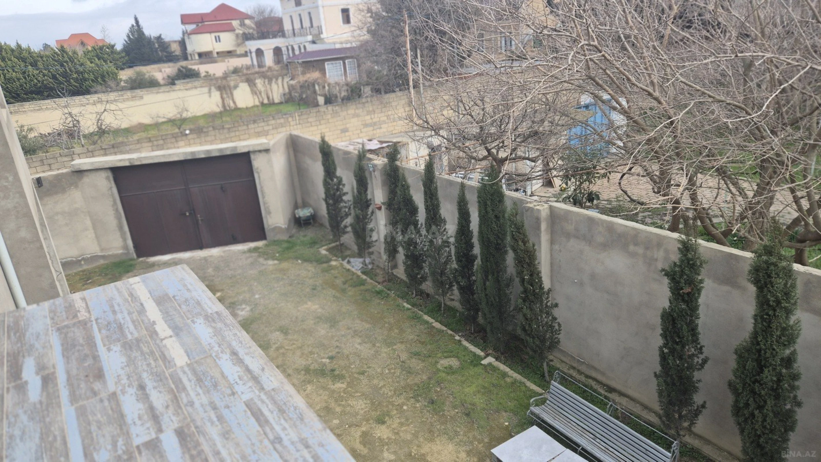 Satılır 5 otaqlı həyət evi 195 m²