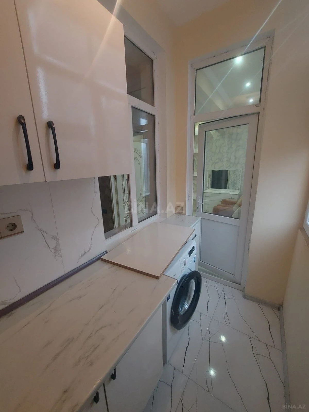 Satılır 3 otaqlı mənzil 60 m²