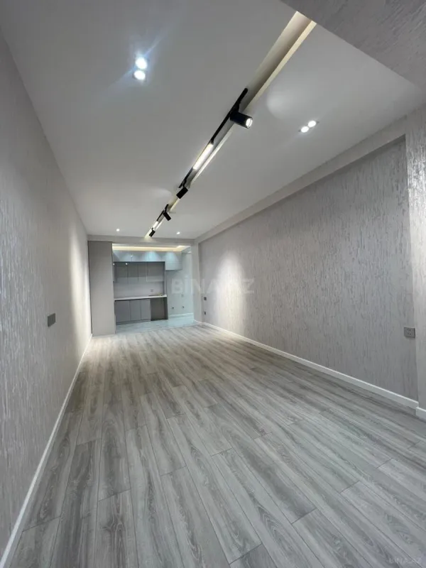Satılır 2 otaqlı mənzil 76 m²