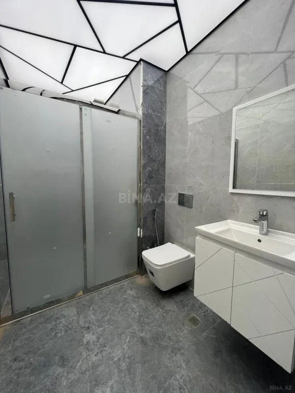 Satılır 2 otaqlı mənzil 76 m²