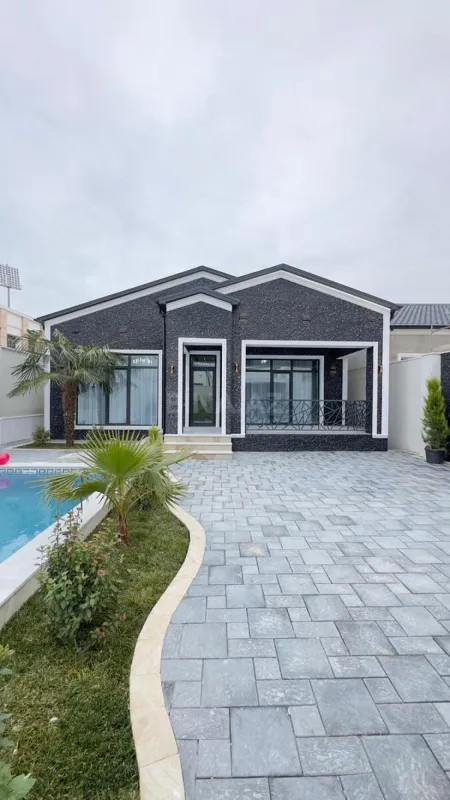 Satılır 4 otaqlı həyət evi 180 m²