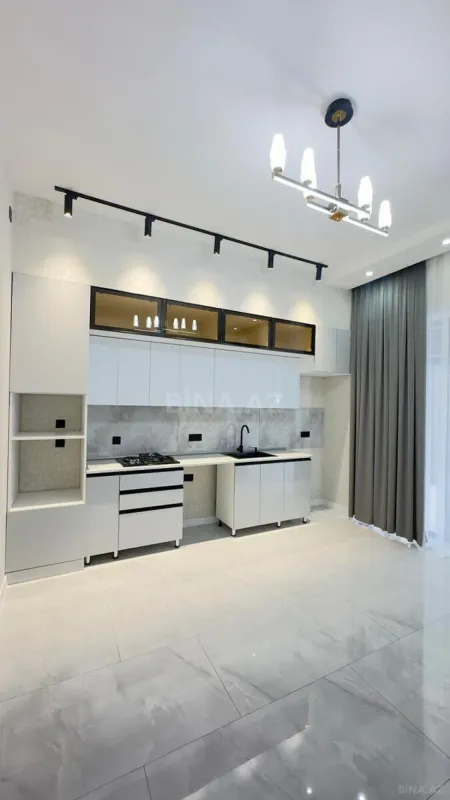 Satılır 4 otaqlı həyət evi 180 m²