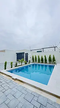Satılır 4 otaqlı həyət evi 180 m²