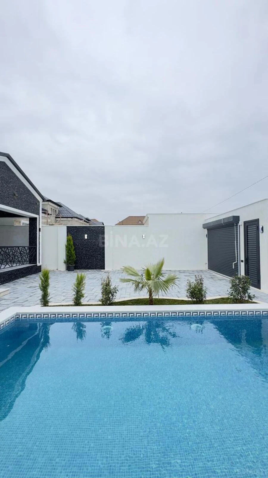 Satılır 4 otaqlı həyət evi 180 m²