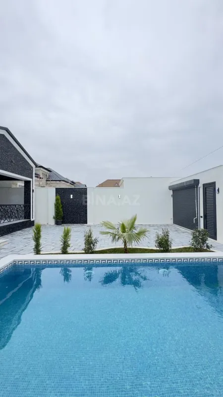 Satılır 4 otaqlı həyət evi 180 m²