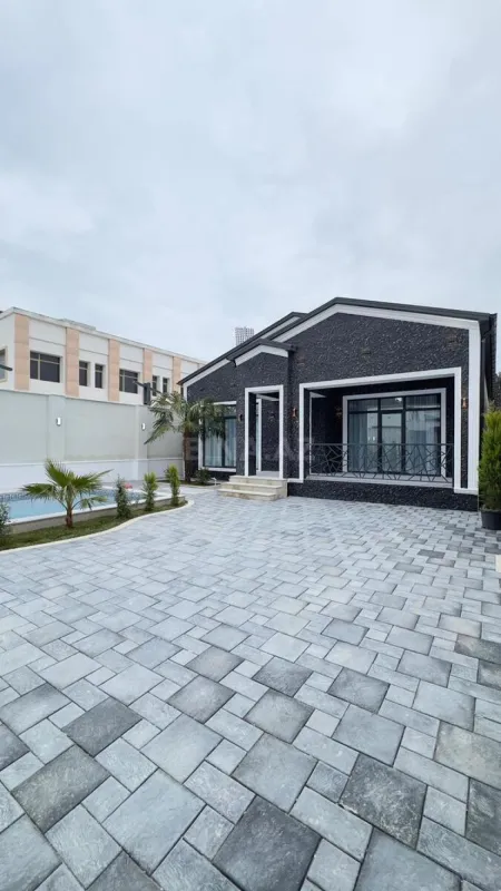 Satılır 4 otaqlı həyət evi 180 m²