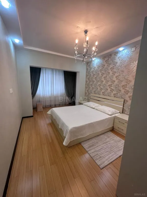 Kirayə verilir 2 otaqlı mənzil 65 m²