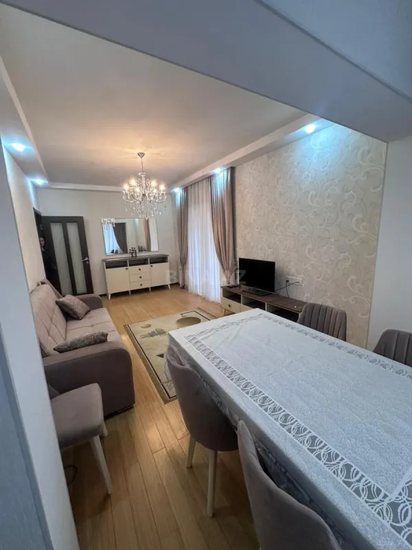 Kirayə verilir 2 otaqlı mənzil 65 m²