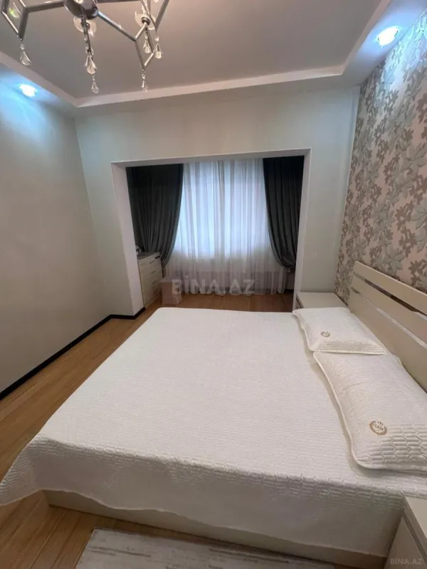 Kirayə verilir 2 otaqlı mənzil 65 m²