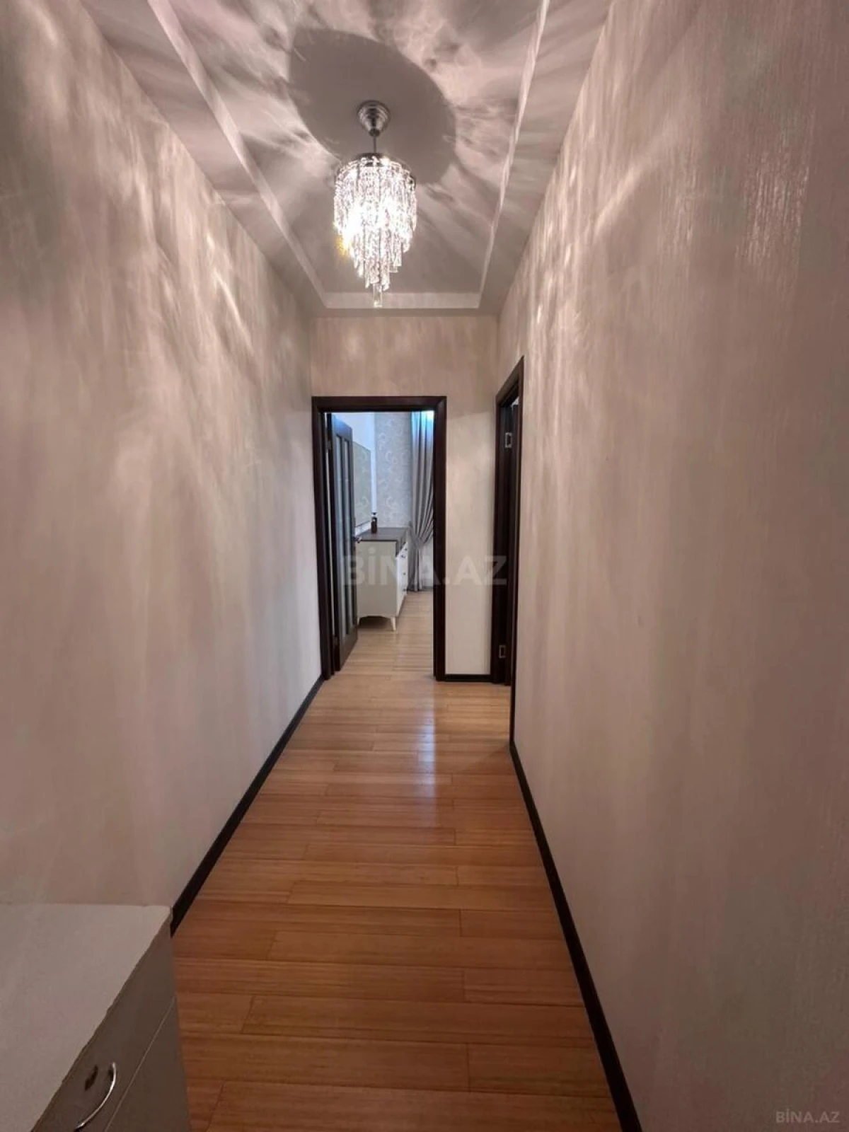 Kirayə verilir 2 otaqlı mənzil 65 m²