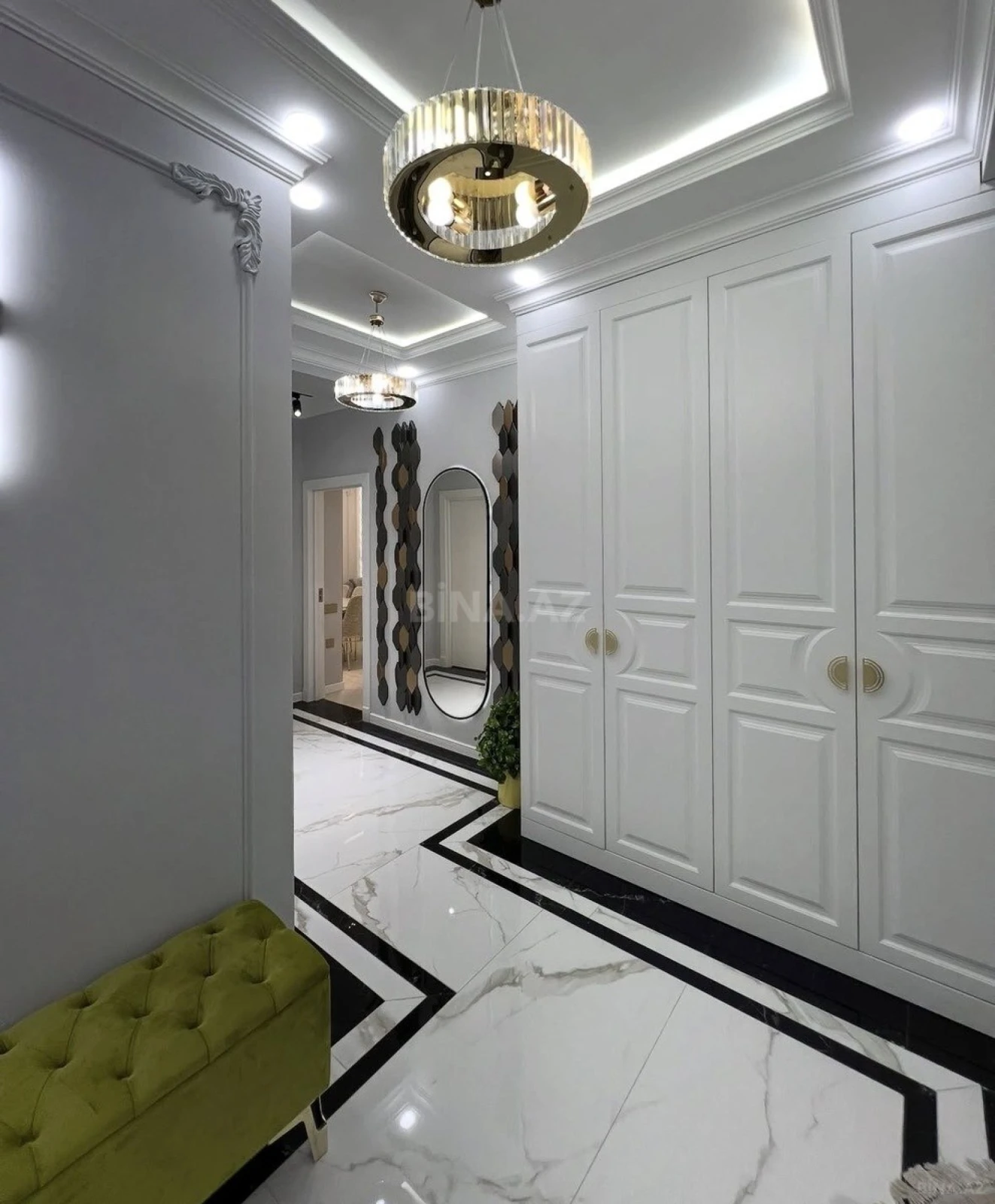 Satılır 3 otaqlı mənzil 105 m²