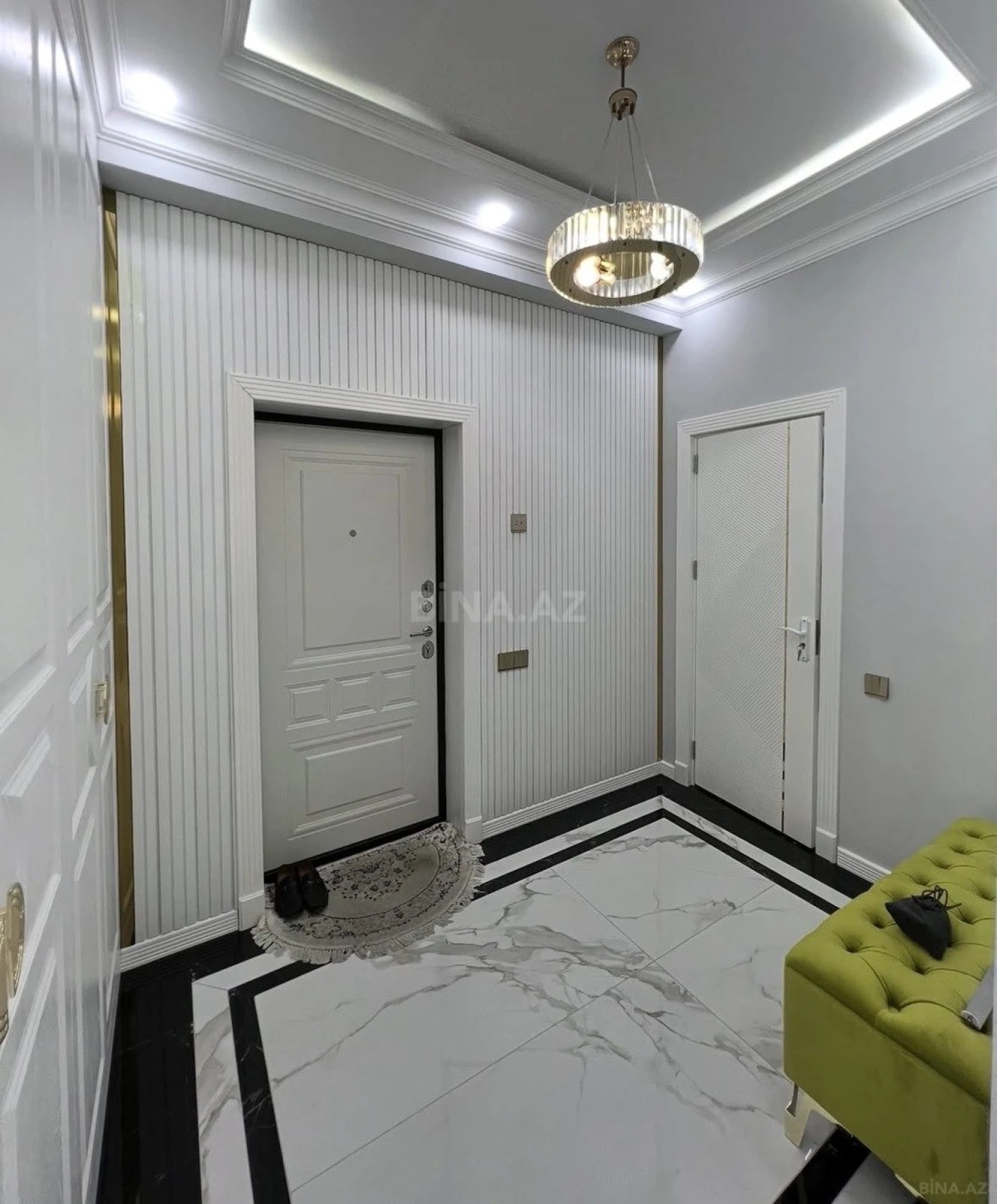 Satılır 3 otaqlı mənzil 105 m²
