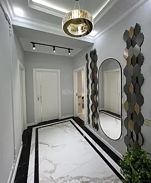 Satılır 3 otaqlı mənzil 105 m²