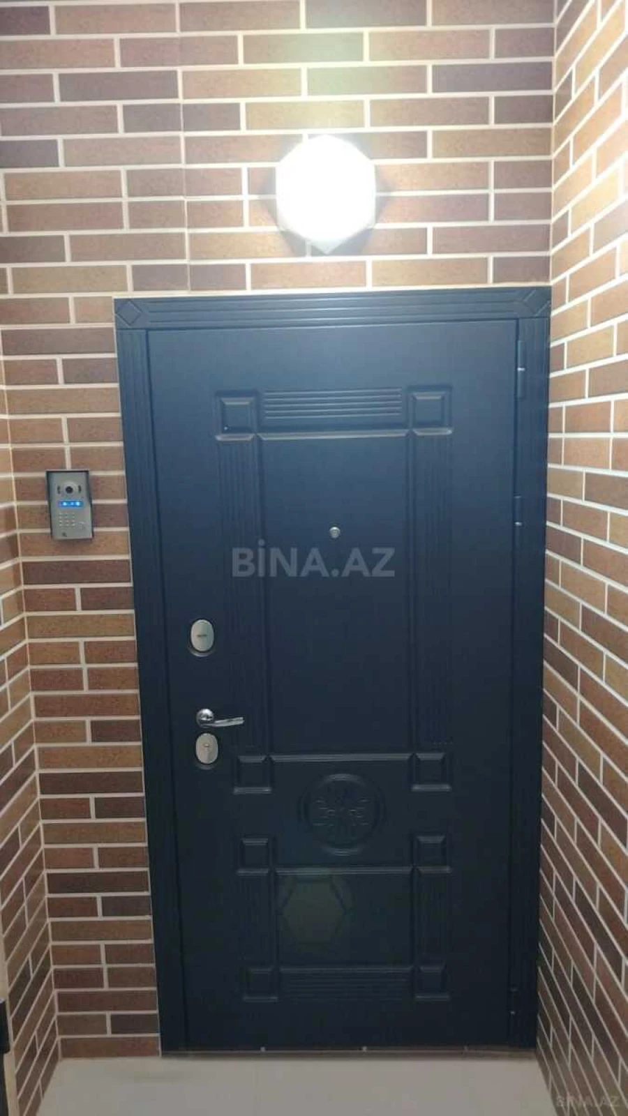 Satılır 3 otaqlı mənzil 83 m²