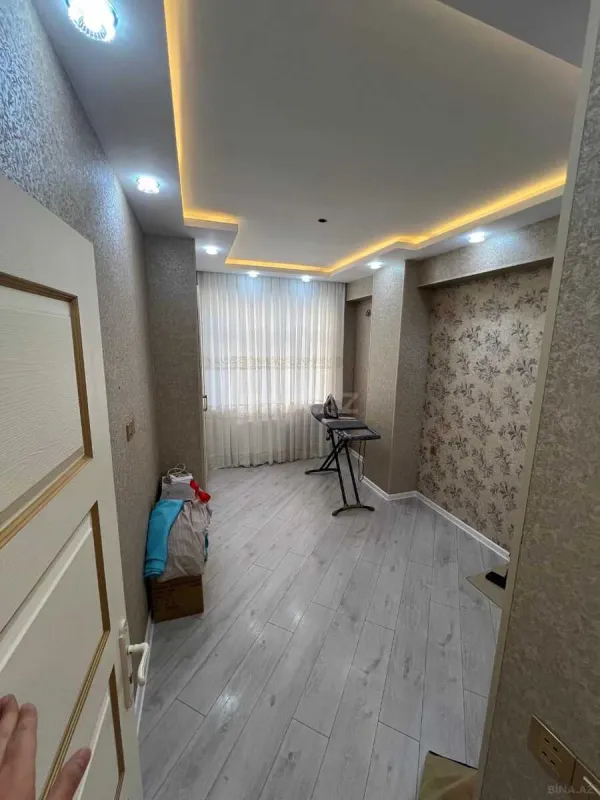 Satılır 3 otaqlı mənzil 83 m²