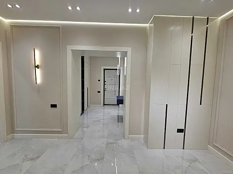 Satılır 3 otaqlı mənzil 103 m²