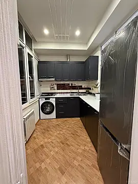 Kirayə verilir 2 otaqlı mənzil 67 m²