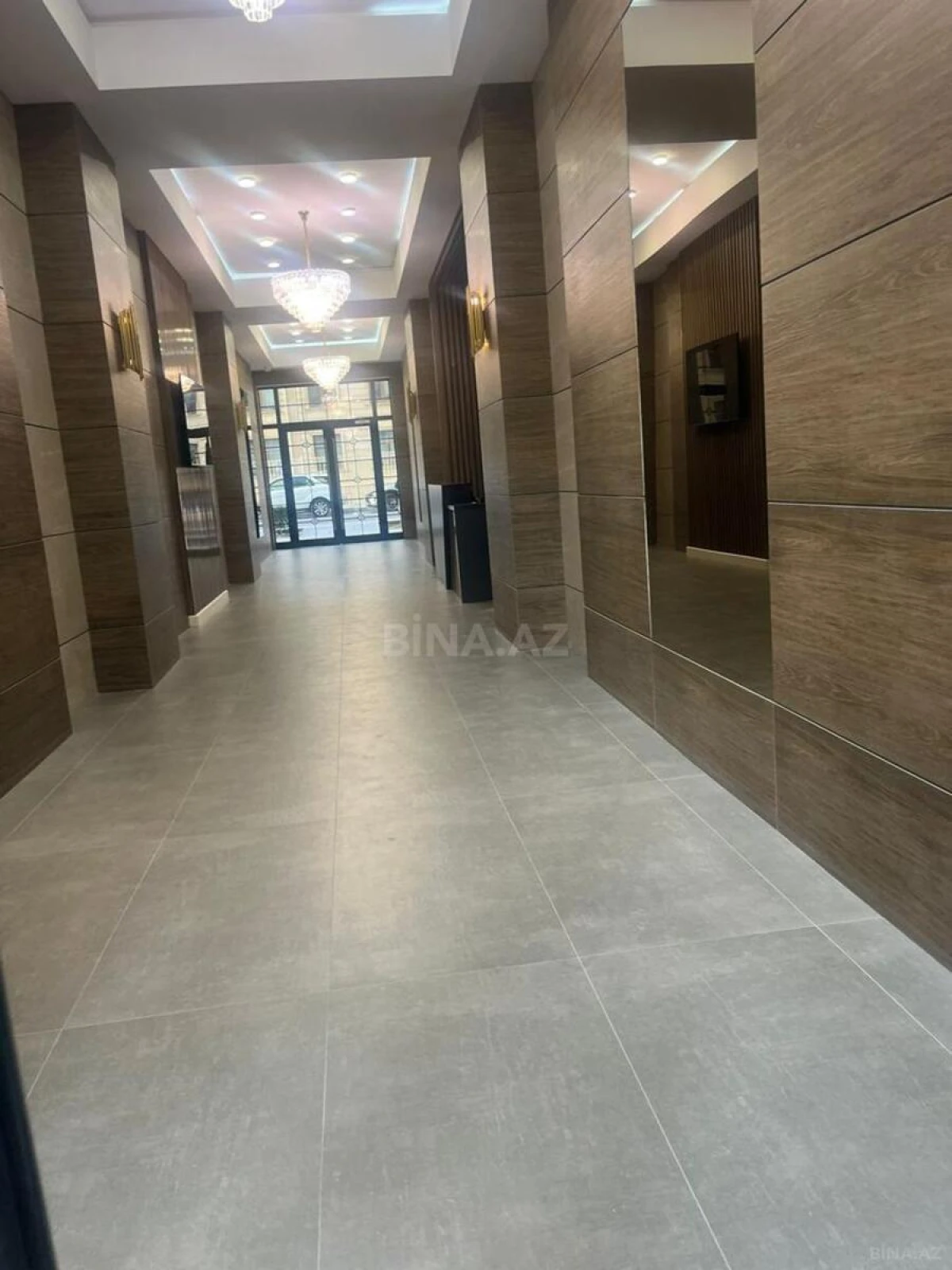 Satılır 2 otaqlı mənzil 76.5 m²