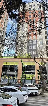 Satılır 2 otaqlı mənzil 76.7 m²