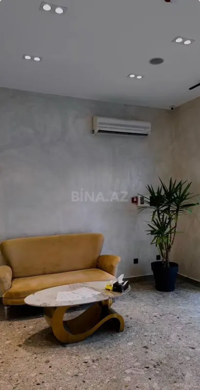 Satılır obyekt 74 m²