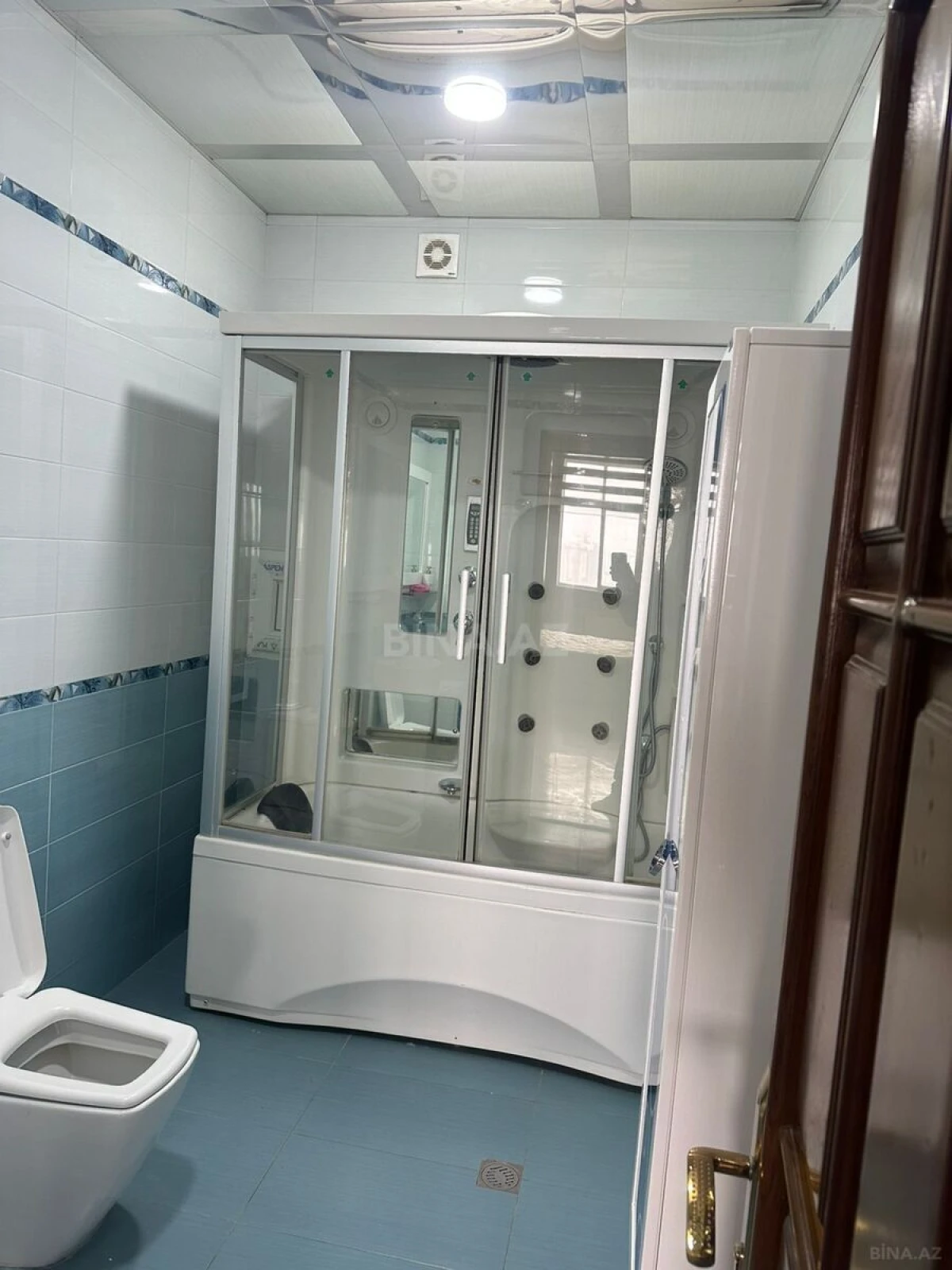 Kirayə verilir 4 otaqlı mənzil 220 m²