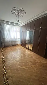 Kirayə verilir 4 otaqlı mənzil 220 m²