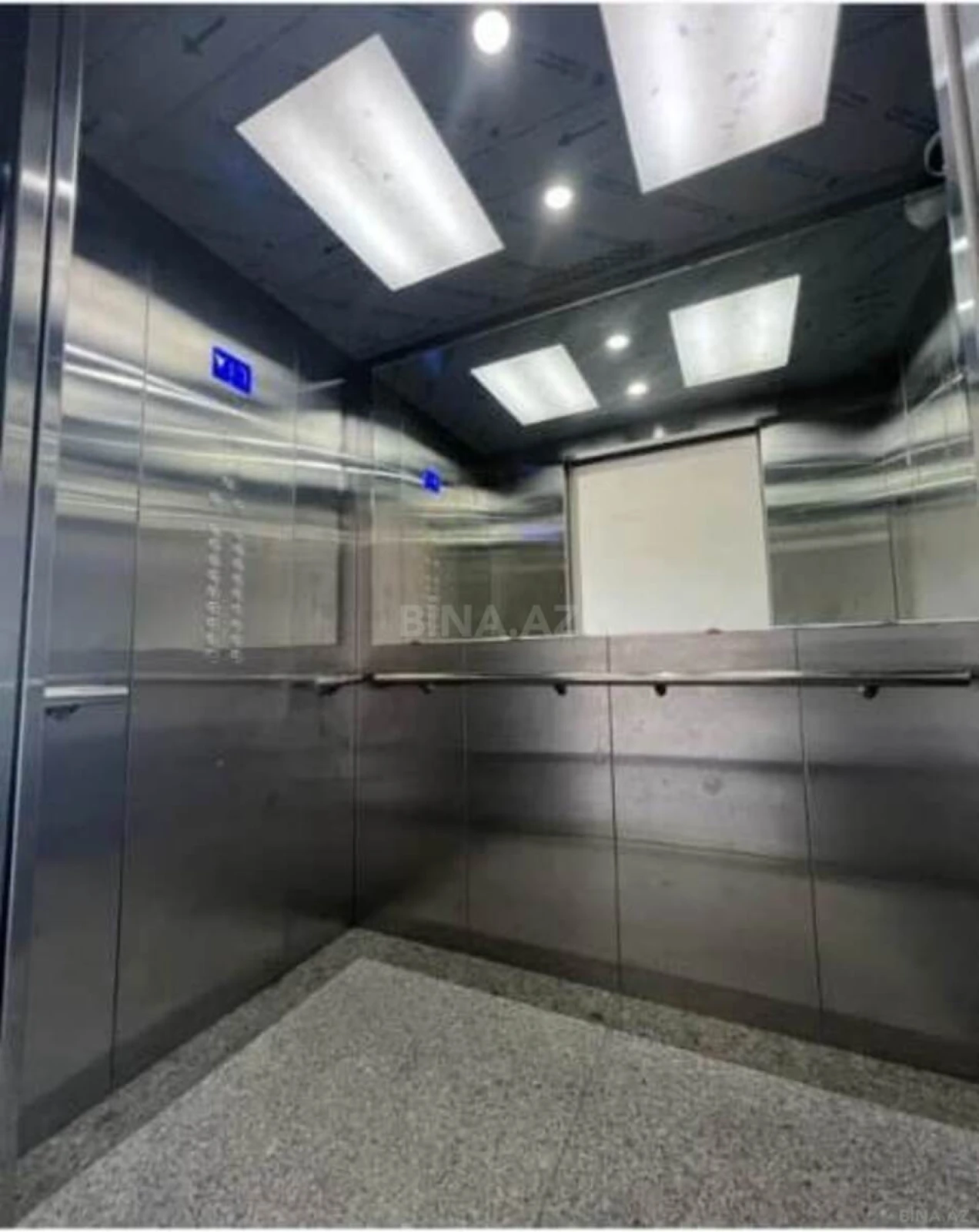 Satılır 2 otaqlı mənzil 71 m²