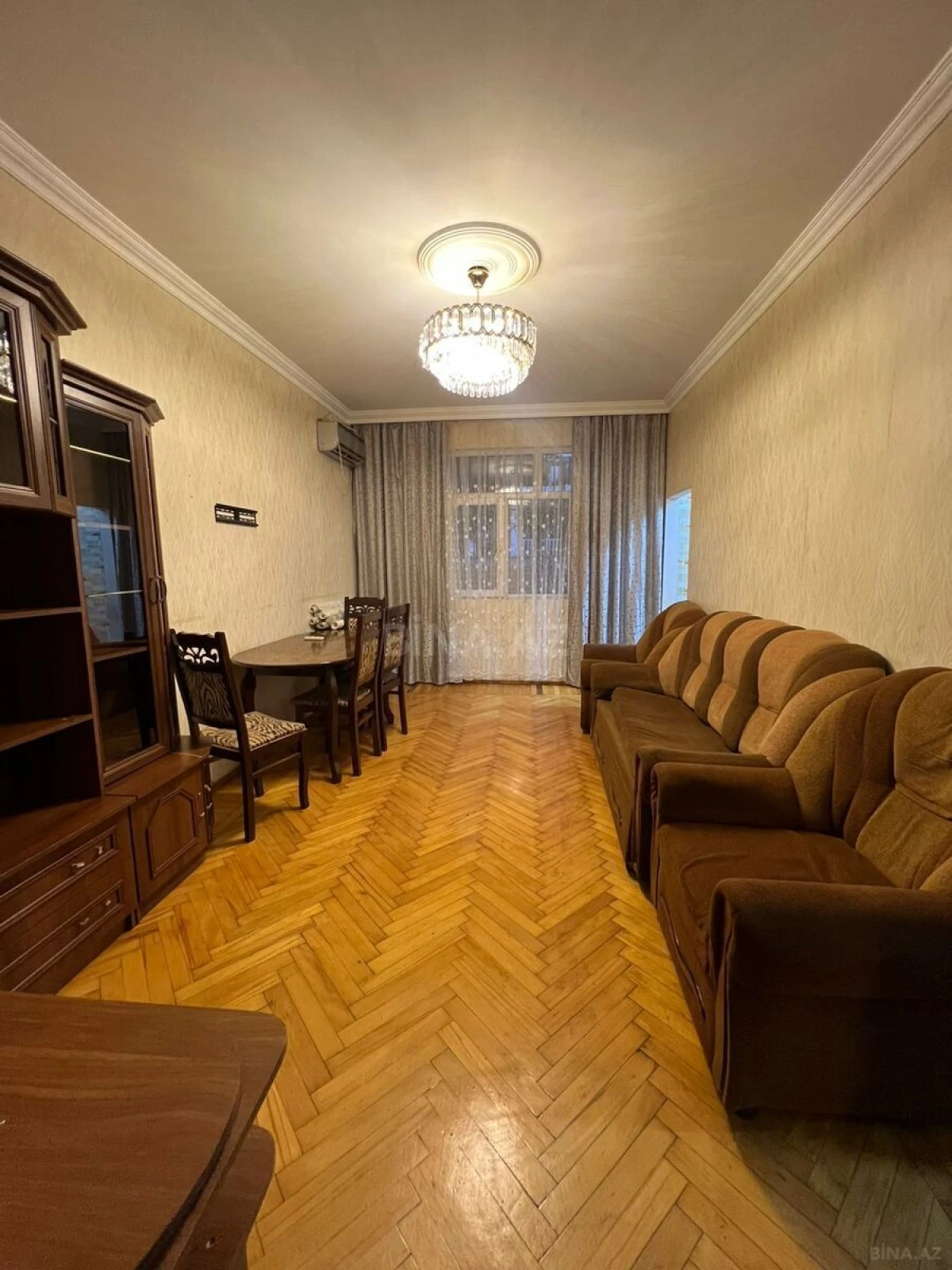 Satılır 2 otaqlı mənzil 58 m²