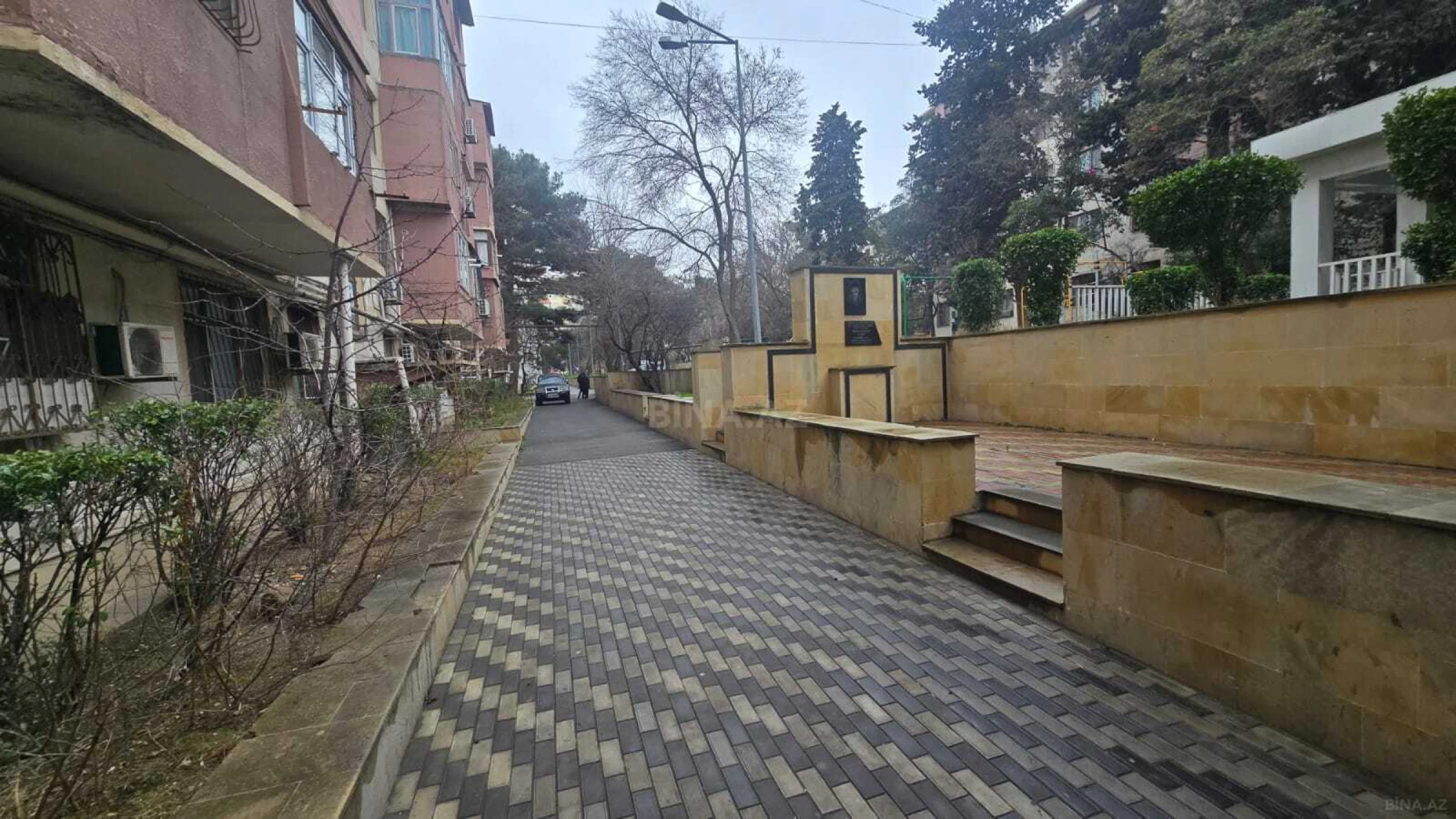 Satılır 2 otaqlı mənzil 58 m²