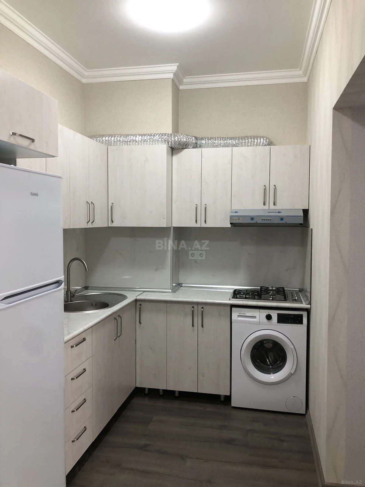 Satılır 2 otaqlı mənzil 45 m²
