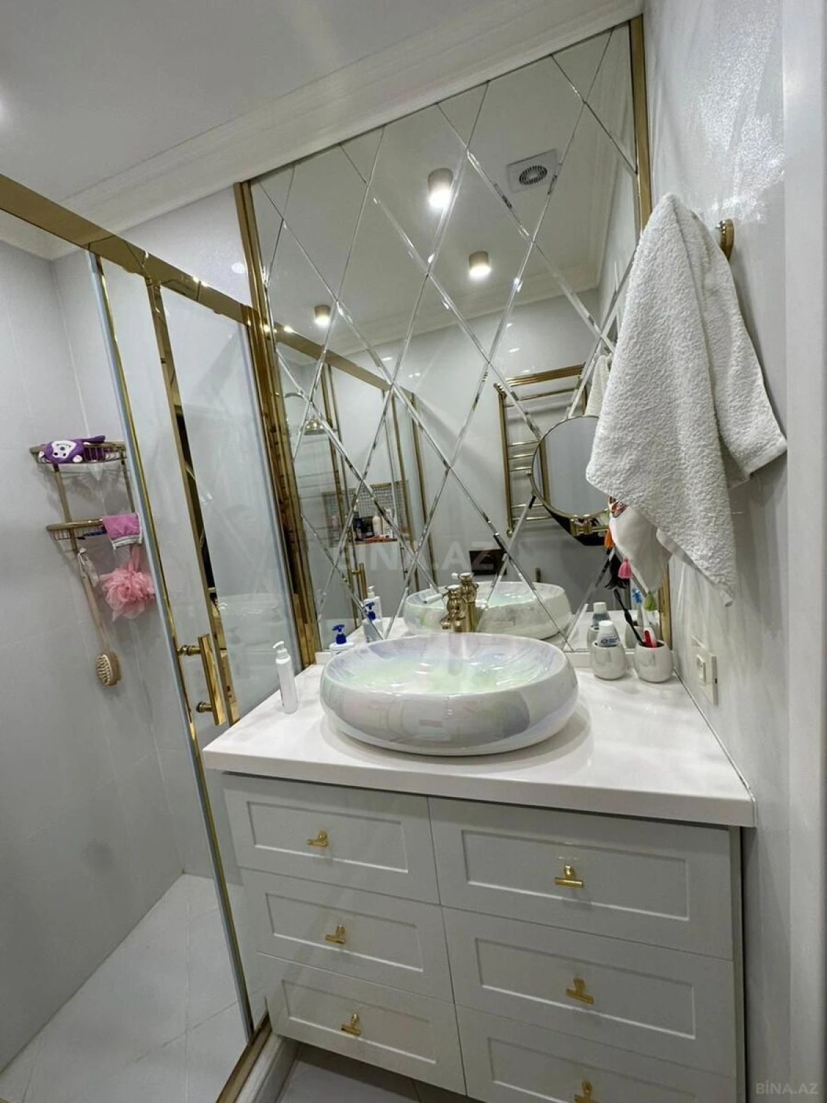 Kirayə verilir 3 otaqlı mənzil 88 m²