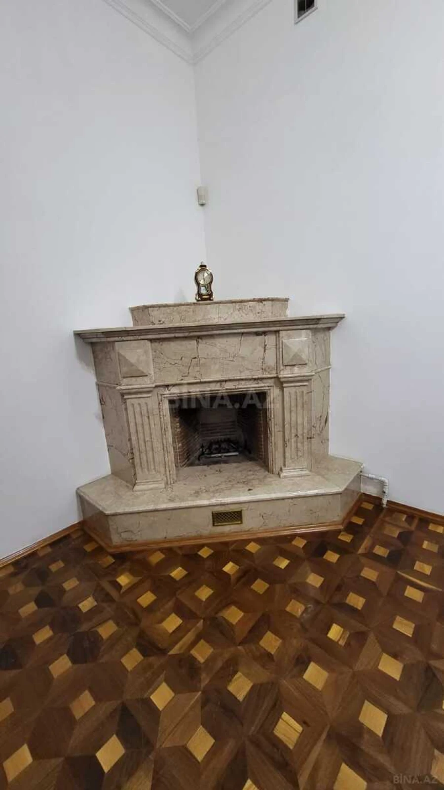 Kirayə verilir obyekt 220 m²