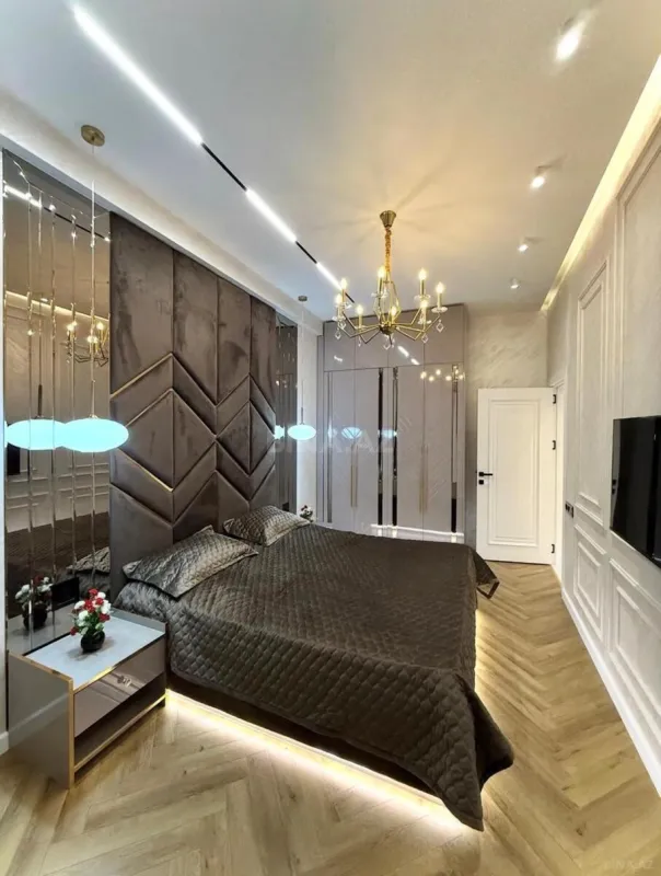 Kirayə verilir 2 otaqlı mənzil 77 m²