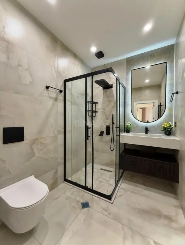 Kirayə verilir 2 otaqlı mənzil 77 m²