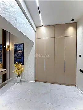 Kirayə verilir 2 otaqlı mənzil 77 m²