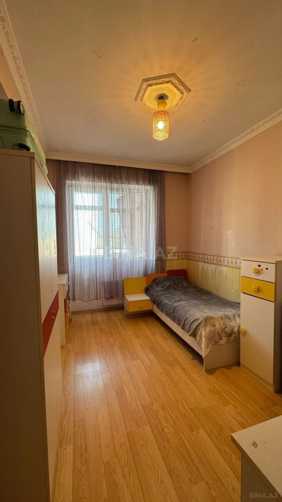 Satılır 3 otaqlı mənzil 103 m²