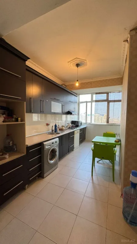 Satılır 3 otaqlı mənzil 103 m²