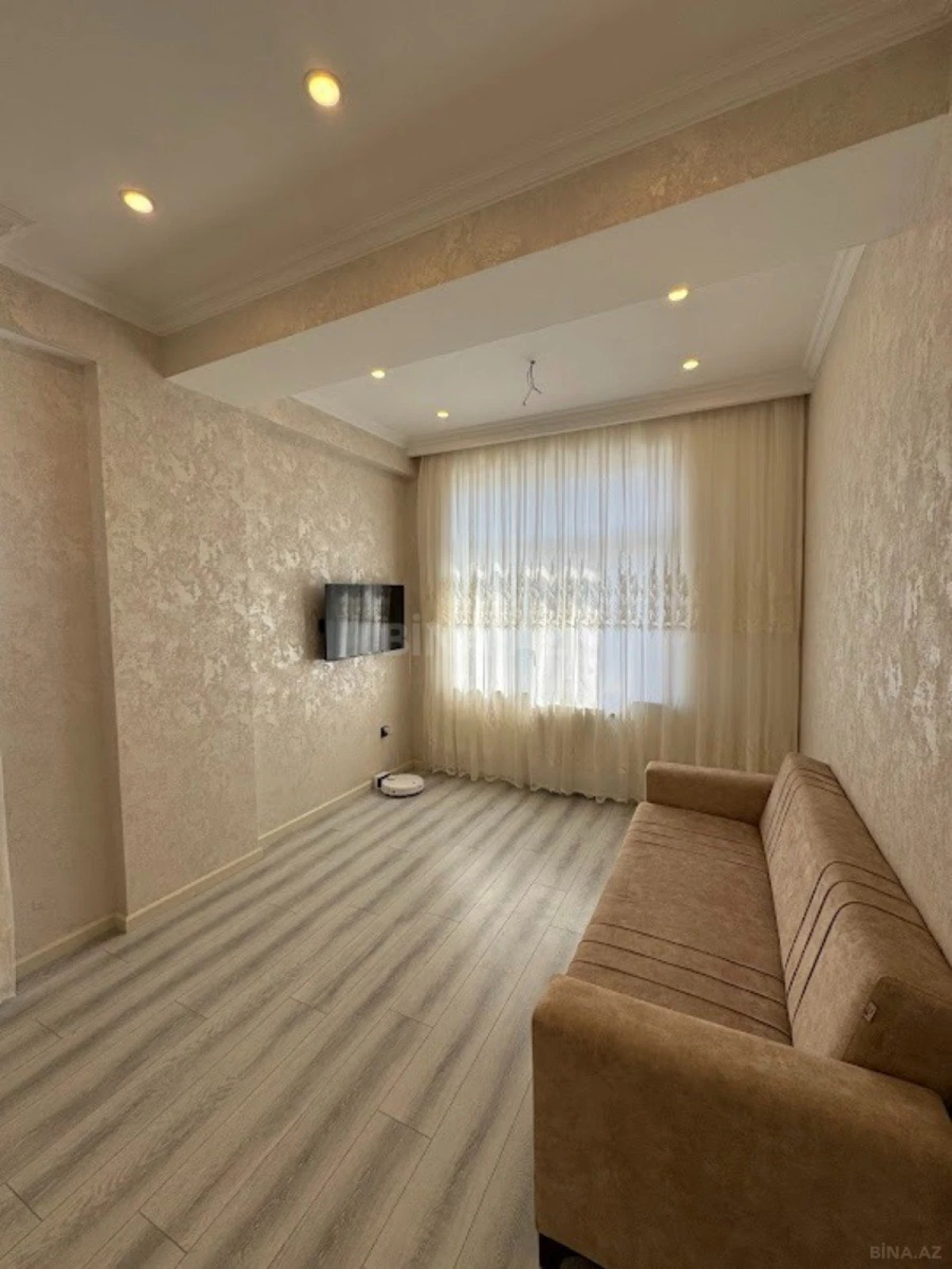 Kirayə verilir 3 otaqlı mənzil 100 m²