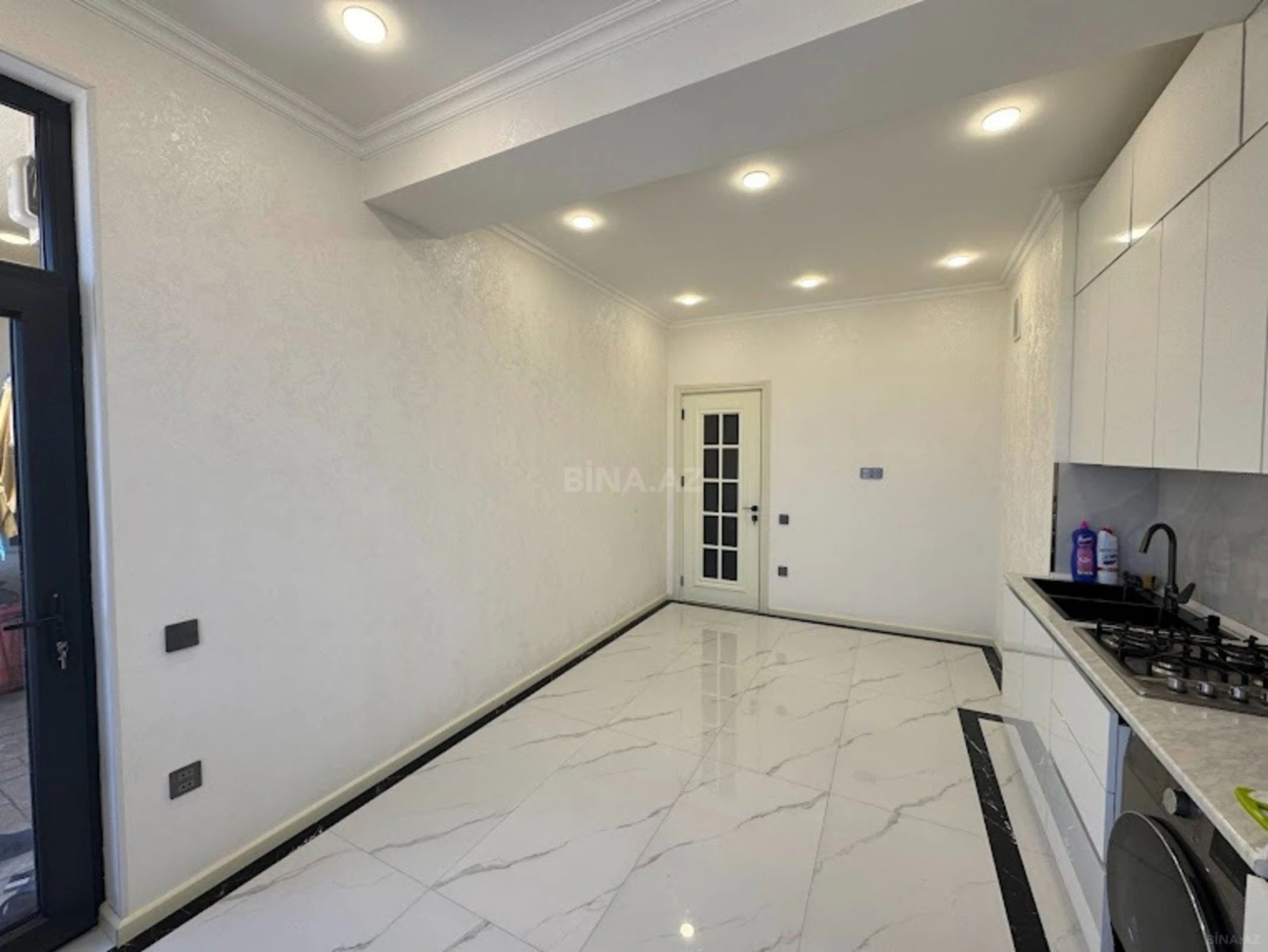 Kirayə verilir 3 otaqlı mənzil 100 m²