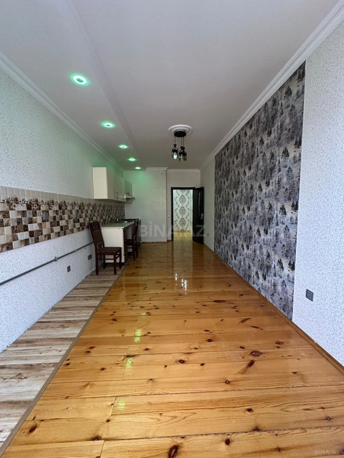Satılır 3 otaqlı mənzil 110 m²