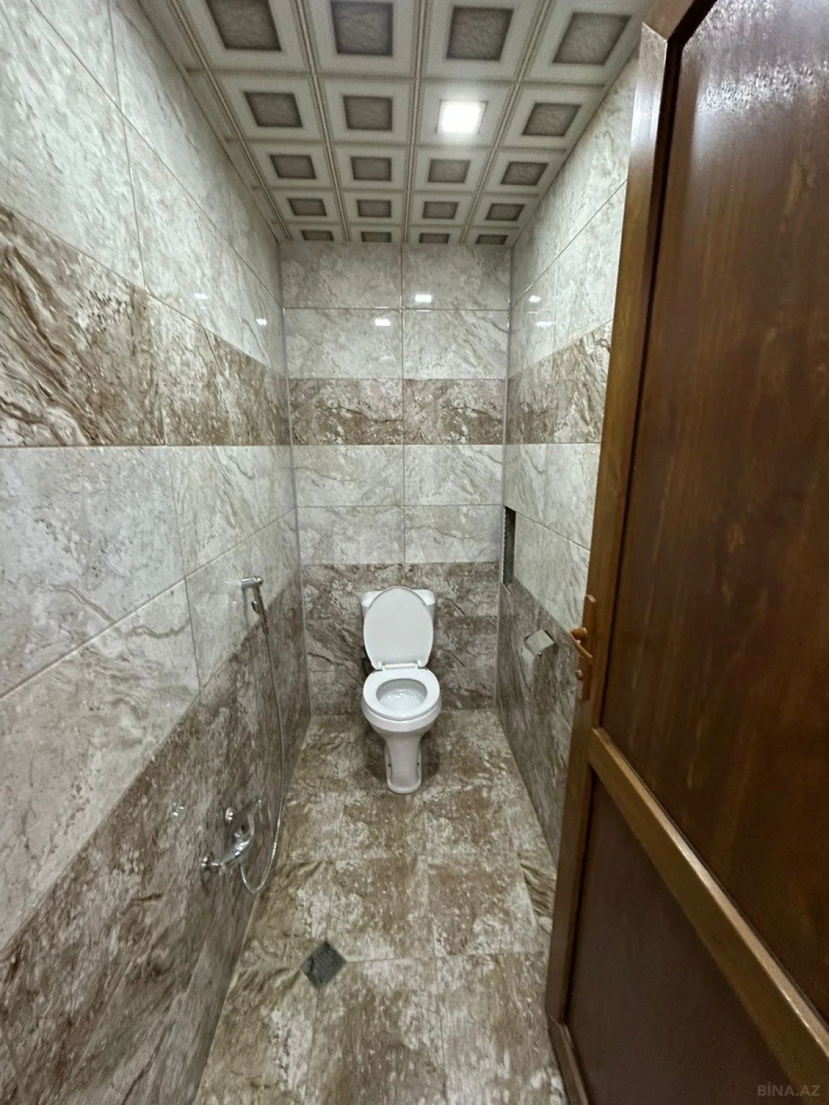 Satılır 3 otaqlı mənzil 110 m²