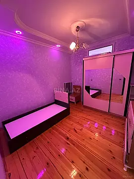 Satılır 3 otaqlı mənzil 110 m²