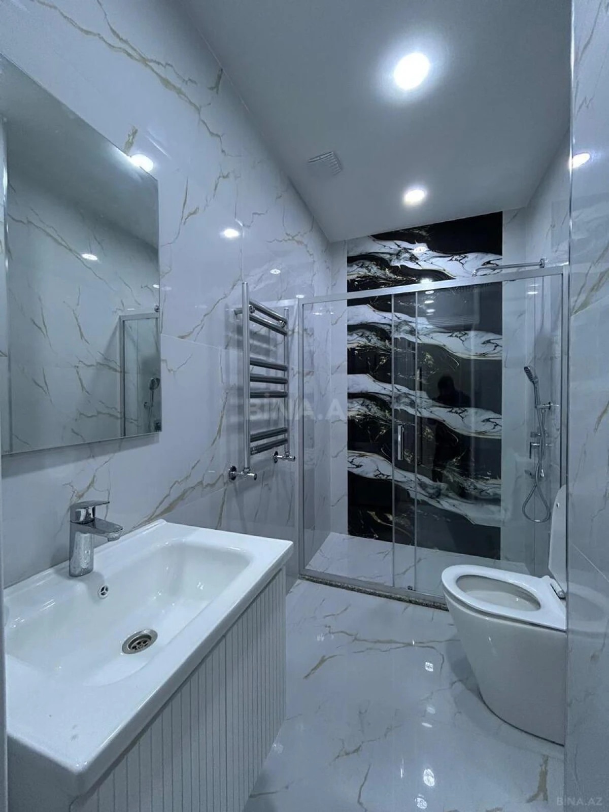 Satılır 3 otaqlı mənzil 80 m²