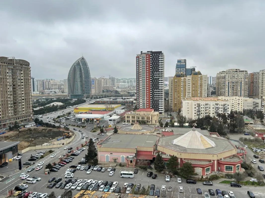 Satılır 3 otaqlı mənzil 80 m²