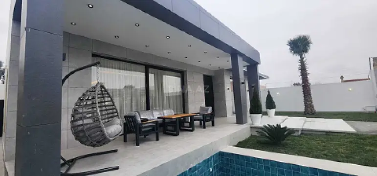 Satılır 5 otaqlı həyət evi 290 m²