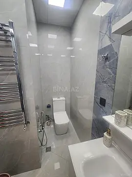 Kirayə verilir 2 otaqlı mənzil 72 m²