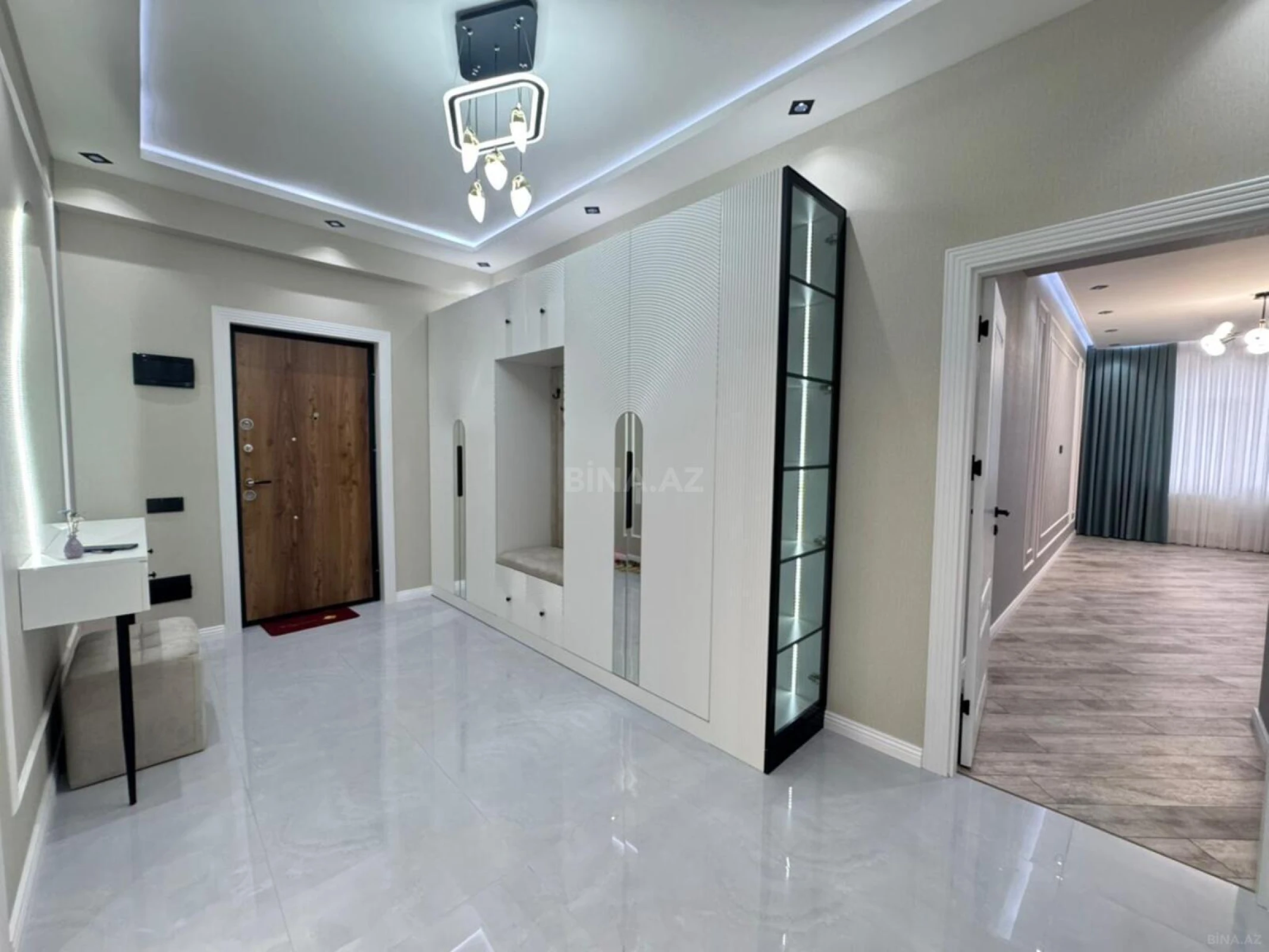 Satılır 3 otaqlı mənzil 90 m²