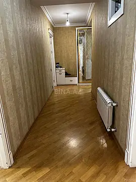 Satılır 3 otaqlı mənzil 106 m²