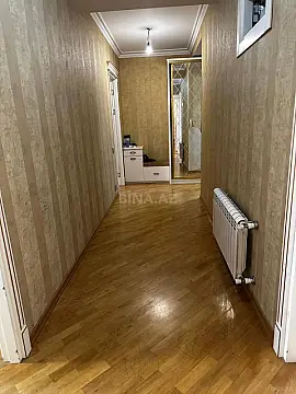 Satılır 3 otaqlı mənzil 106 m²
